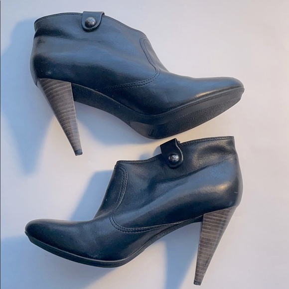 Coach Shoes - Coach Aliza leather low boot-black size 9.5